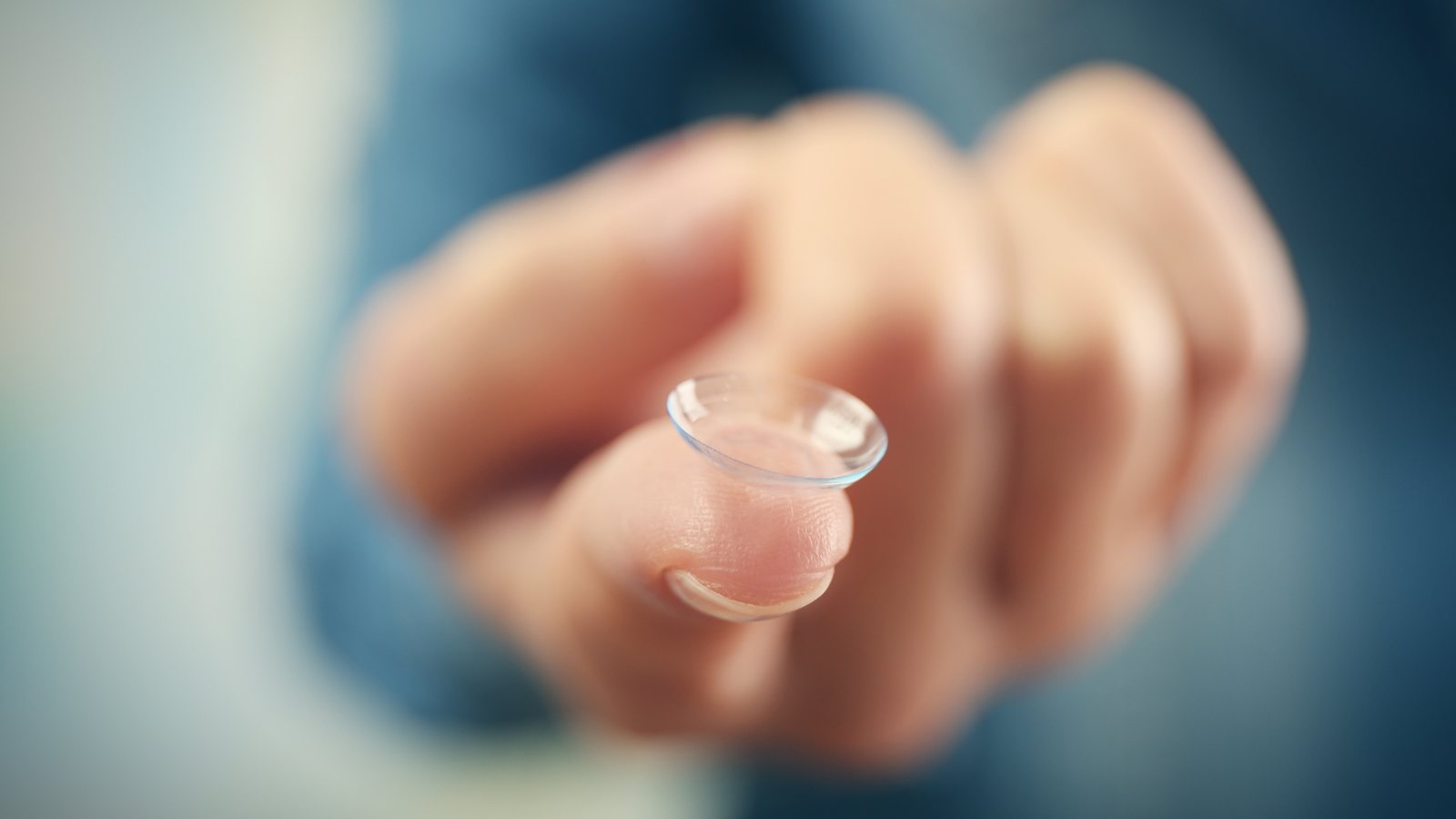 Cover image for The Hidden Dangers of Contact Lenses
